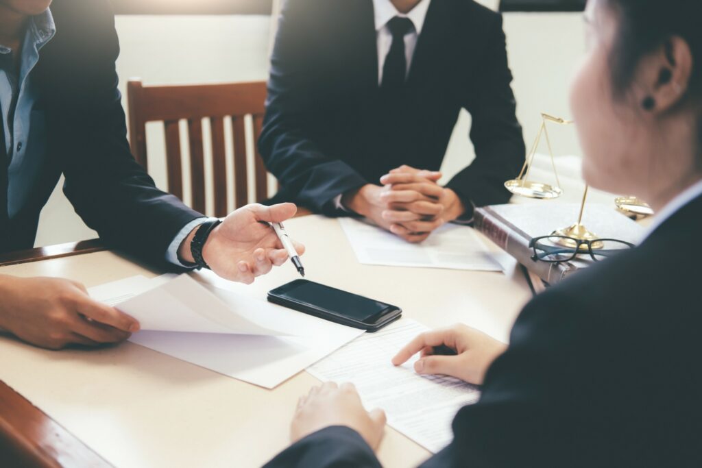 Stratégies publicitaires des cabinets d'avocats