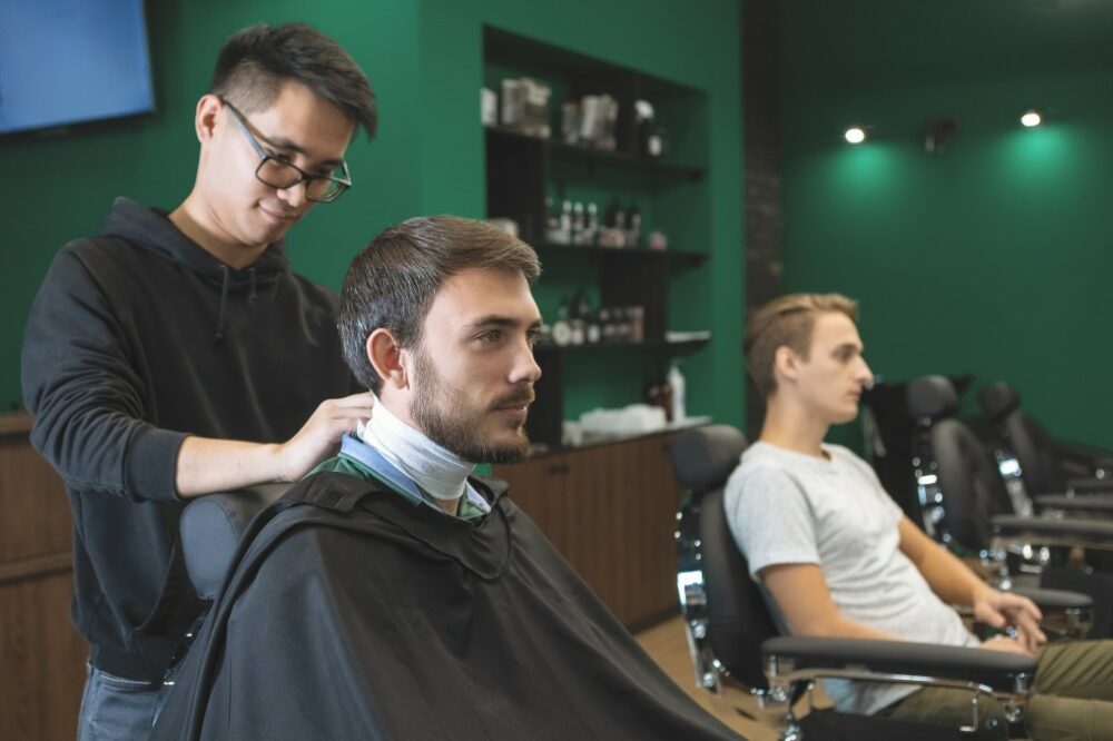 chez le coiffeur
