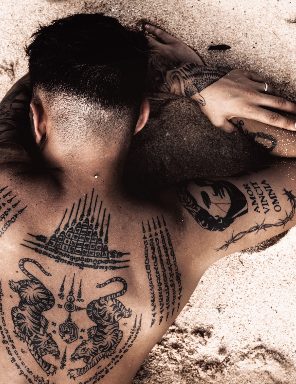 des idées Tatouage nuque