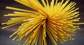 doser la quantité de spaghetti par personne