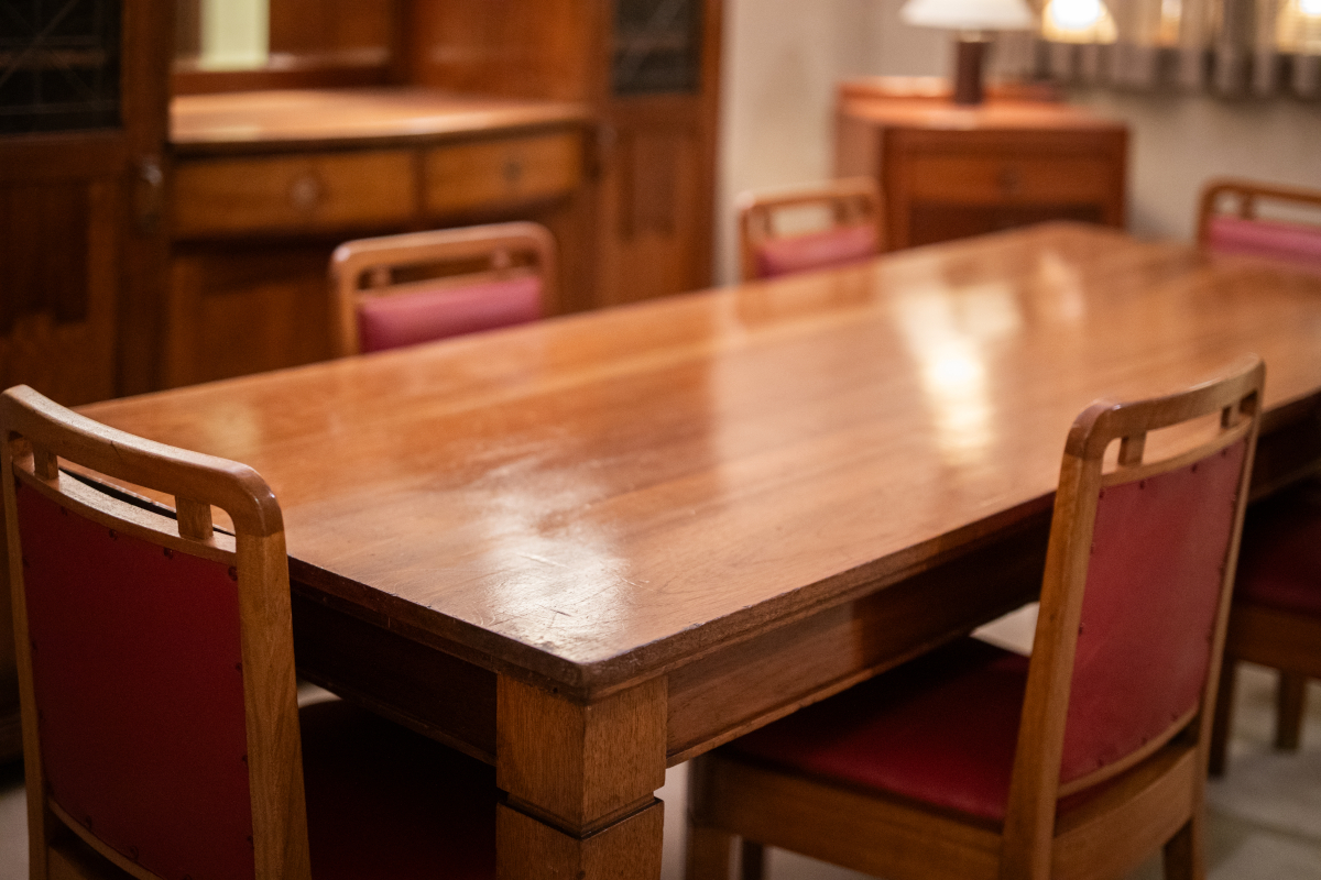 meubles en merisier relookés